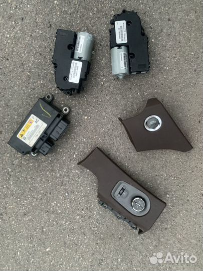 Моторчик люка на кадиллак srx 2