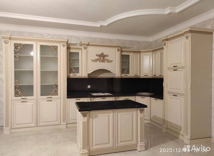 Кухня с островом