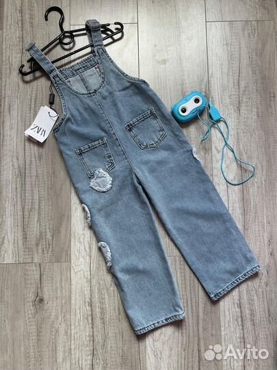 Джинсовый комбинезон zara