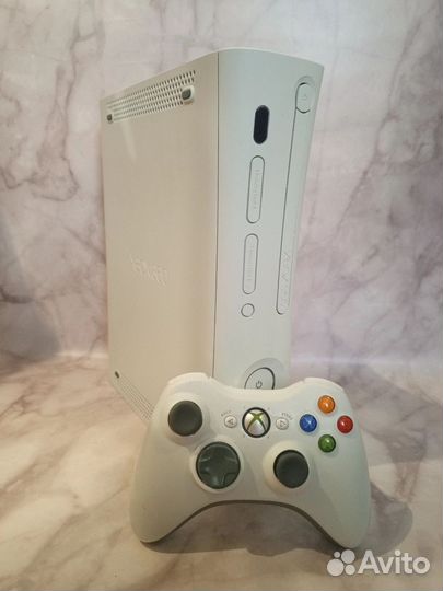 Xbox 360 прошитый freeboot 320 гб