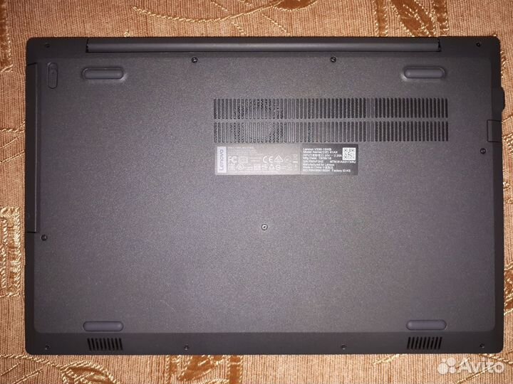 Ноутбук Lenovo V330-15IKB