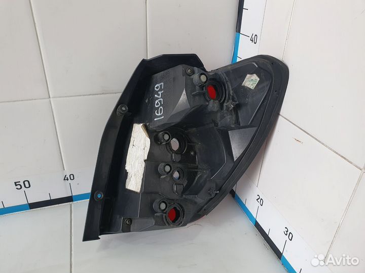 Фонарь задний левый Chevrolet Captiva