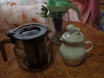 Заварочный чайник и кувшин