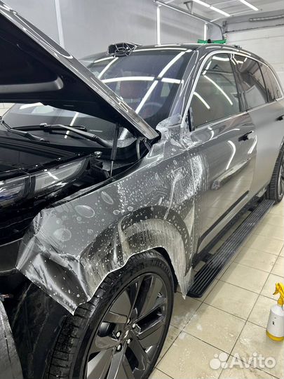 Оклейка авто цветной пленкой