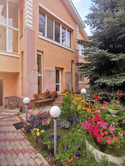 Дом 330 м² на участке 20 сот.