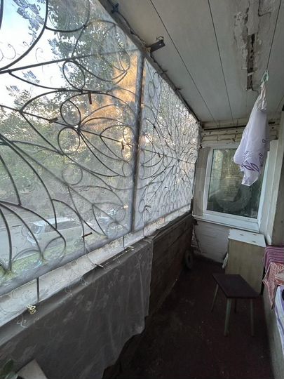 Комната 14 м² в 1-к., 2/5 эт.