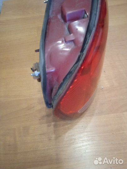 Фонарь задний левый Hyundai Sonata седан G4GC 2008