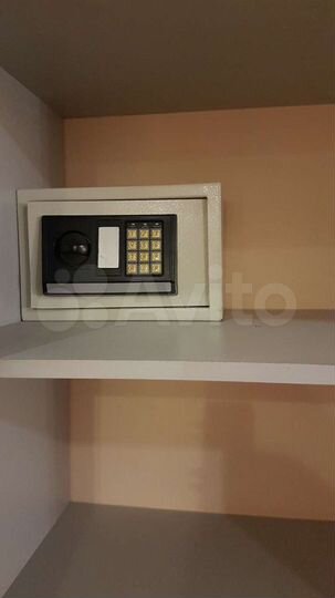 Комната 35 м² в 6-к., 3/3 эт.