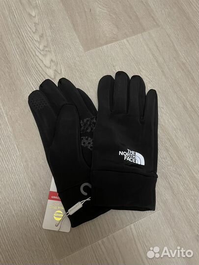 Перчатки nike, tnf