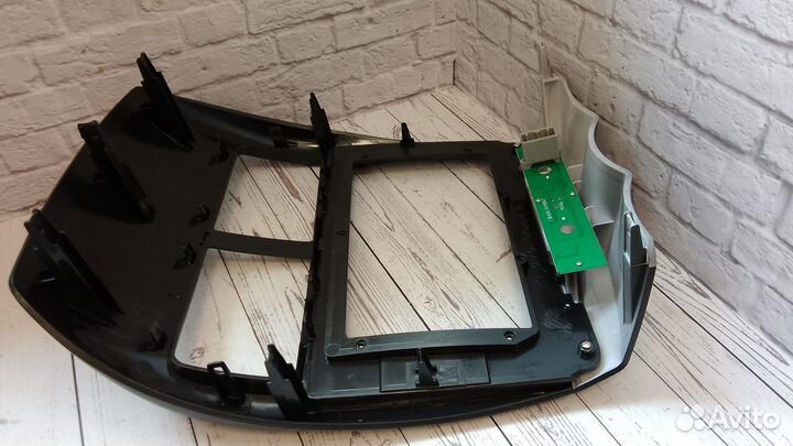 Рамка переходная Mitsubishi ASX 9