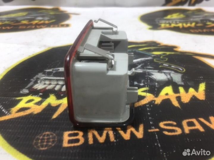 Плафон подсветки Audi A4 B6 avant AMB 2004