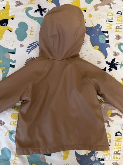 Плащ для девочки zara 90