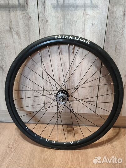 Заднее колесо H plus son на фикс