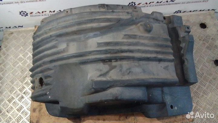 Подкрылок передний правый Man Tgl