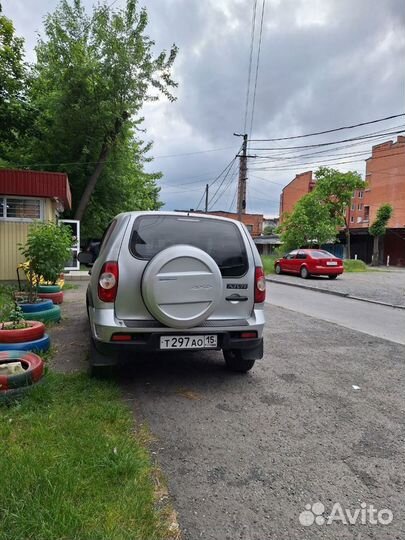 Аренда автомобиля прокат внедорожника