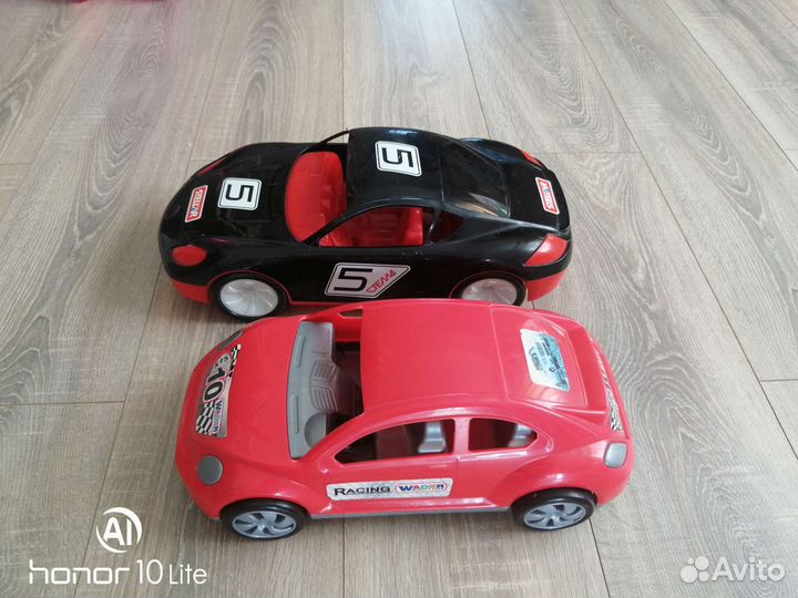 Гоночные пластиковые машины