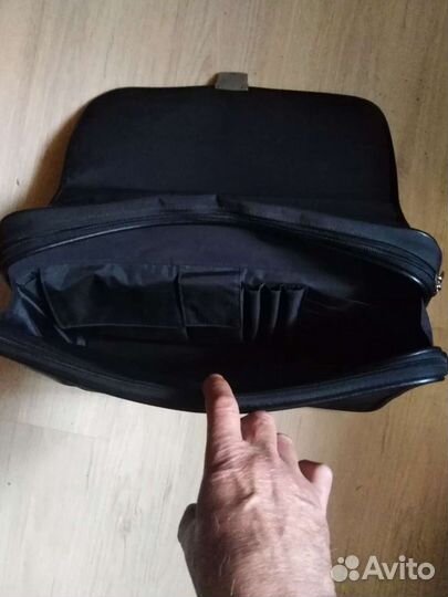 Очень удобненький портфельчик