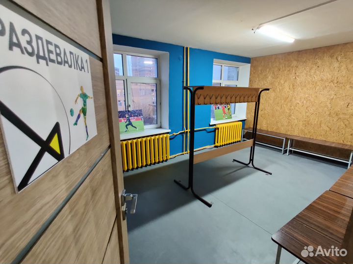 Аренда закрытого футбольного поля на Соколе