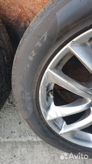 Диск диски б/у оригинал Инфинити G25 G35 G37 R17