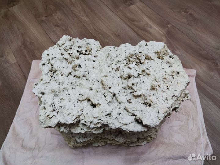 Камень для аквариума