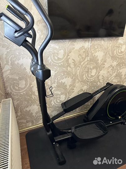 Эллиптический тренажер torneo