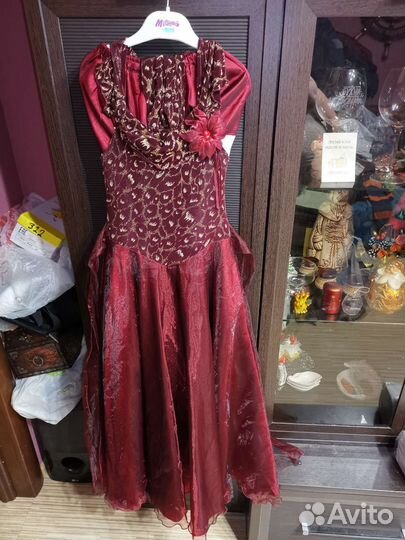 Платье для девочки 134-140