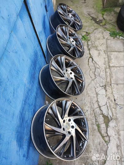 Японские, фирменные Rays R19; 114.3Х5; 8.0J;+52