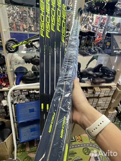 Беговые лыжи Fischer aerolite 60 skate 2023