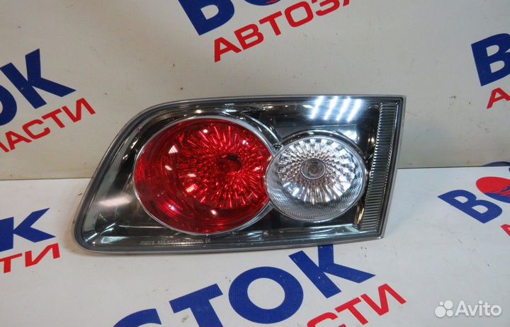 Вставка багажника Право mazda atenza GY3W, gyew