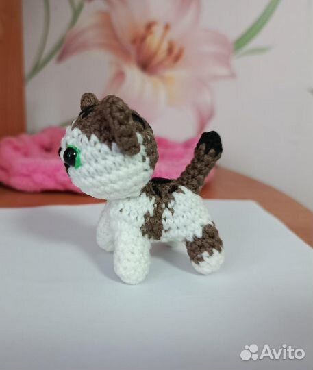 Игрушка котенок