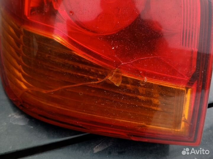 Задняя фара Митсубиси асх