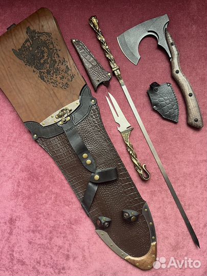 Шашлычный набор в кожаном чехле, набор шампуров