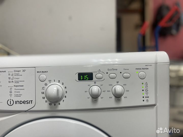 Стиральная машина Indesit 7 кг