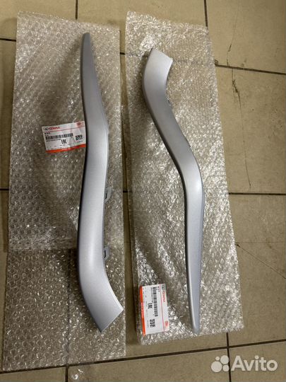 Молдинги переднего бампера Haval M6