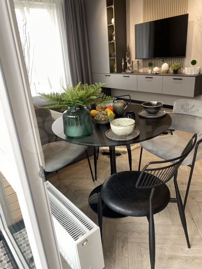 3-к. квартира, 94,9 м², 1/10 эт.