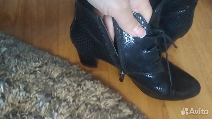 Ботинки натуральная кожа 38