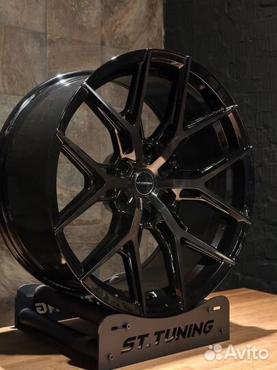 Диски Vossen Design R20 6x139,7