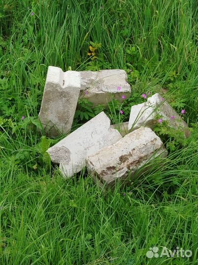 Бетонные блоки