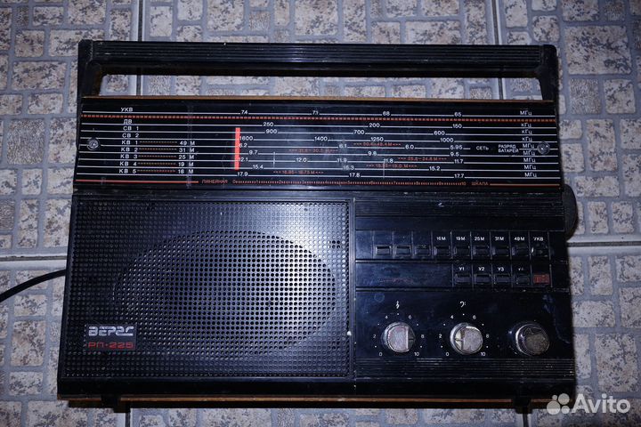 Радиоприемник Верас 225 он же Радиоприёмник океан