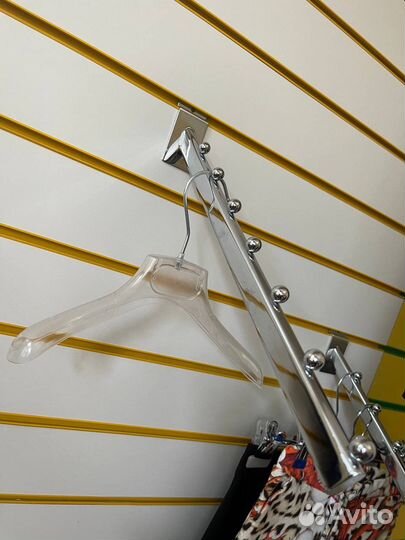 Вешалка для одежды