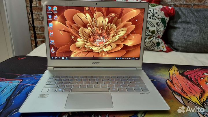 Сенсорный Acer Aspire S7 i5-3317U/4/HD/SSD128