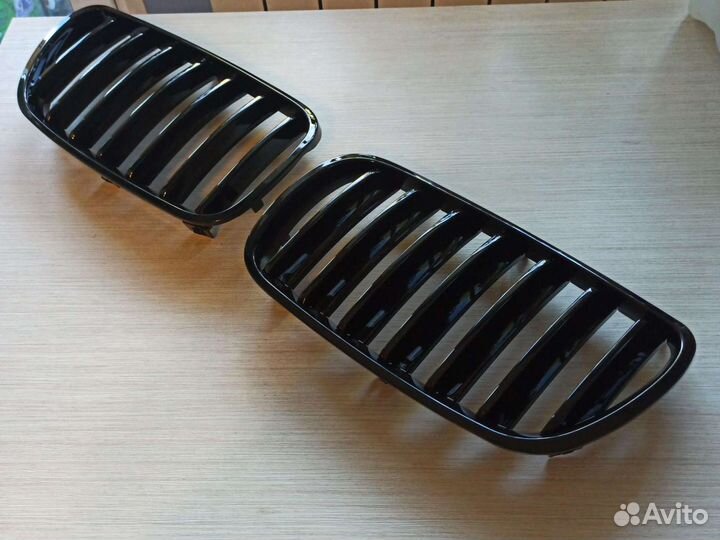 Ноздри BMW Х3 е83 черные глянец рестайлинг