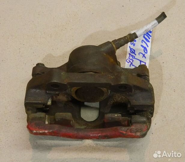 Суппорт передний правый Chery Amulet