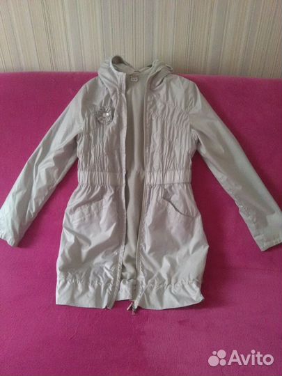 Продам плащ на девочку
