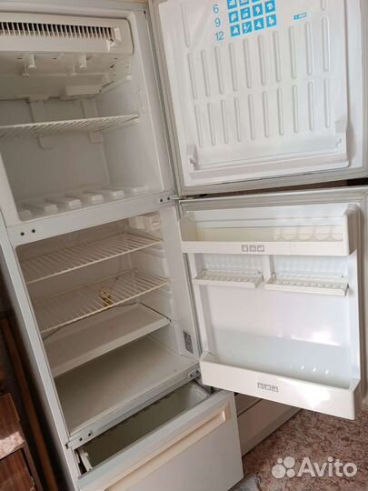 Холодильник на запчасти