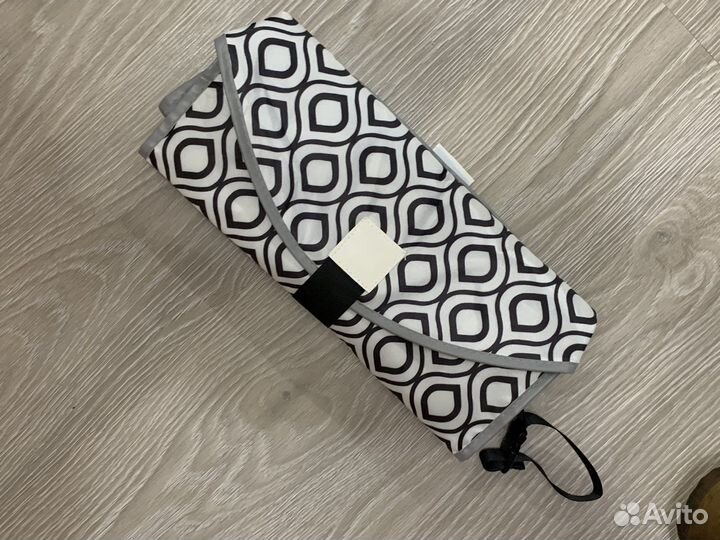 Пеленальный складной коврик