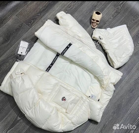 Зимняя куртка Moncler