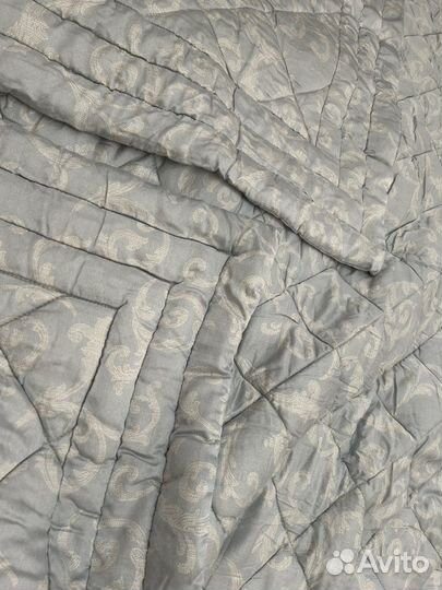 Одеяло шерстяное