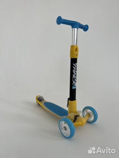 Самокат трехколесный детский