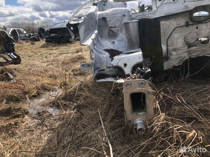 Лонжерон передний правый Skoda Fabia 1997 2007